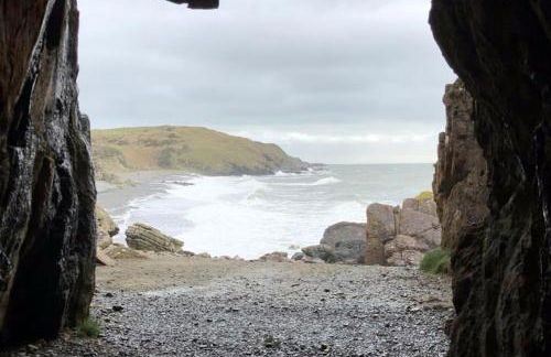 Caravan - Sleeps 4 - Pet Friendly - Parking - Foto 23