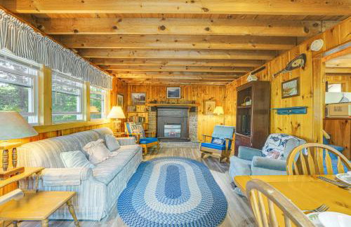 Quiet and Remote Cottage on Panther Pond! - Foto 3