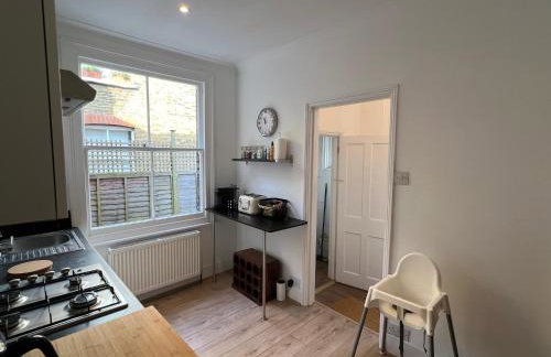 2 Bedroom flat 10 min walk to tube - Foto 15