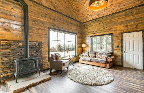 Hike, Hunt & Unwind: Mtn-View Cabin in Del Norte! - Photo 1