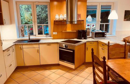 Dat-Klinkerhus-auf-Ruegen-XXL-Urlaubsparadies-nahe-Ostseestrand-Nationalpark-fuer-17-Gaeste - Foto 6