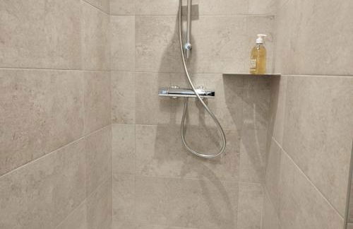 CoLiving des Moulins sur Crémieu 3étoiles - Proche de Lyon & Bugey - Foto 27