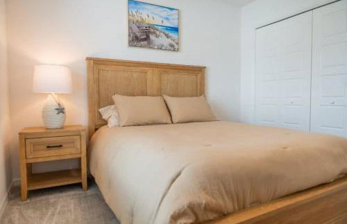 Brand New Designer Home - 5 minutes from East Port - Foto 5