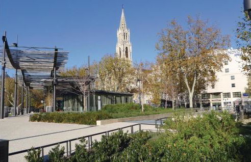 Stunning Home In Pujaut With Kitchen - Photo 39