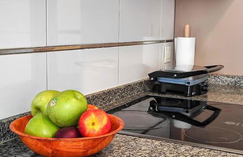 Manuela Nogales Apartments! - Photo 32