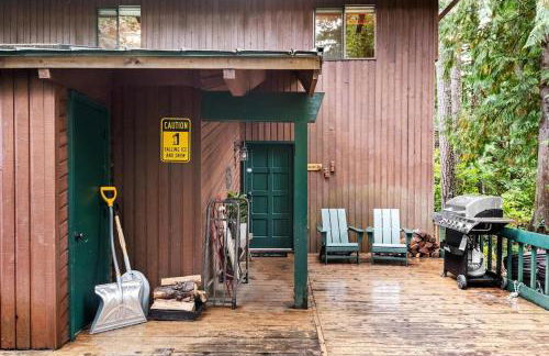 ZigZag Basecamp · Cozy Cabin Perfect for Nature Escapes w/ Hot Tub - Photo 32