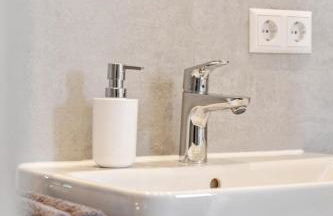 LivingLike-4P-central-modern-private-parking - Foto 19