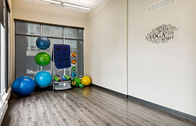 Kasa Westown Milwaukee - Photo 56