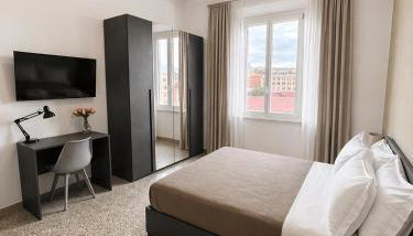 Galaxy Colosseum Apartment - a 450m dal Colosseo - Foto 2, wardrobe