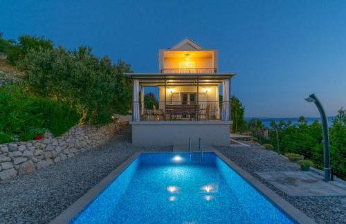 Villa with Sea View - Private Heated Pool - Foto 1