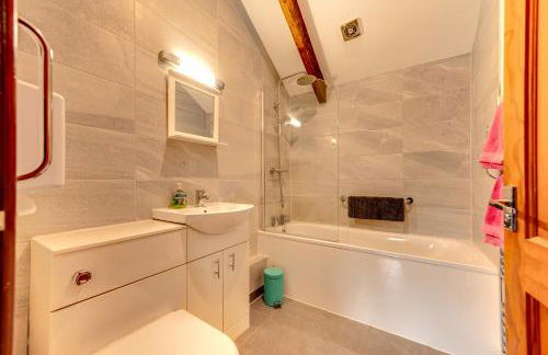 Kingfisher Cottage at Duffryn Mawr Cottages - Photo 37