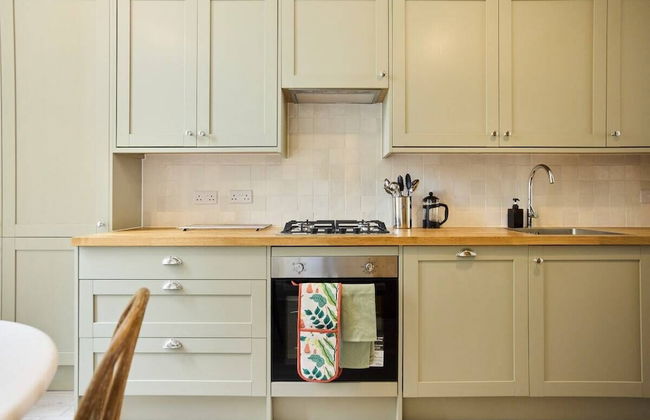 The Earl's Court Hideout - Lovely 4bdr House With Garden - Foto 26