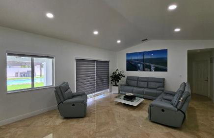 Sunny Oasis with private pool - Foto 36