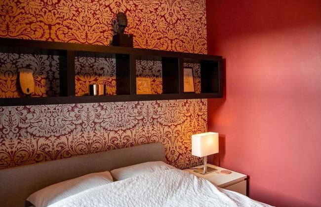 Hidden Gem Riga Apartment With Garden Views - Photo 4