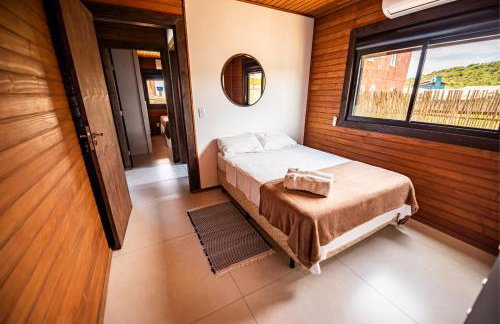 Cabana Aconchegante a 800m da Praia com 4 Quartos, Lareira Externa, Aquecedor em 2 Quartos, Netflix e Pet Friendly - Foto 44