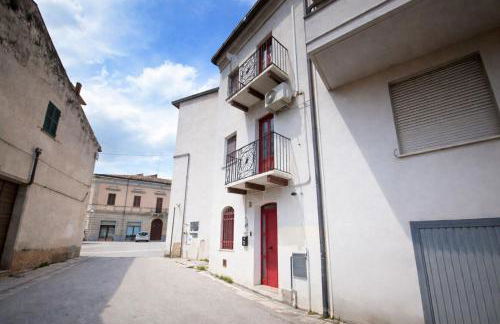 Casa a Ortona con 2 camere, parcheggio e mare a 10 min - Photo 6