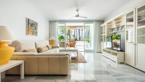 Alcazaba Beach Apartment - Photo 3