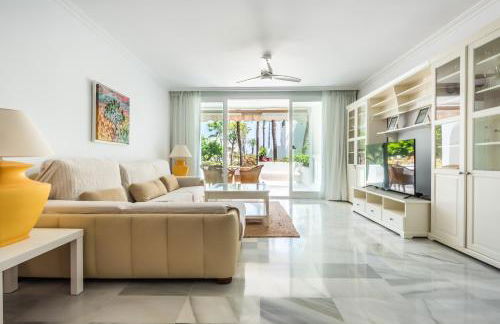 Alcazaba Beach Apartment - Photo 3