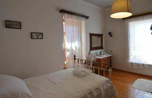 Molivos Tower - Photo 44