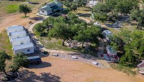 Fabulous Cozy Airstream Perfect for a Small Family Unique Escape in Texas - Foto 2
