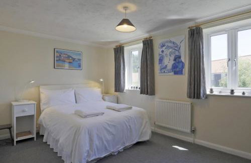 Sparrows, Wangford nr Southwold - Photo 10