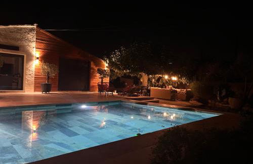 VILLA au calme avec VUE MAGNIFIQUE -entièrement climatisée - piscine - Photo 42