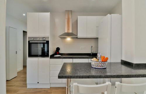 C5 - El Palo Beach 2 Bedroom With Terrace - Photo 13