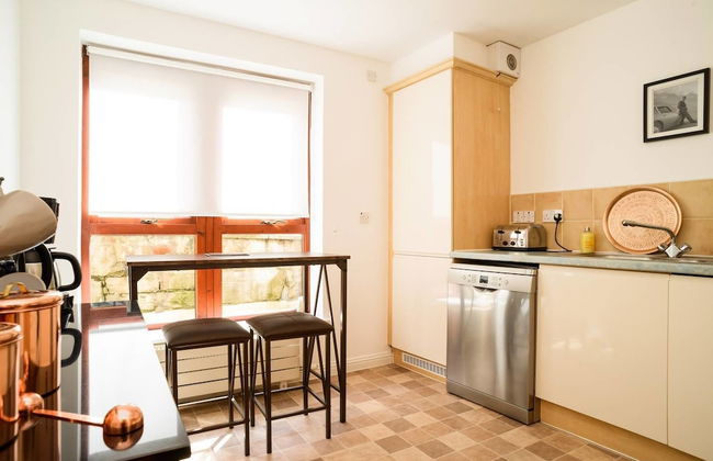 JOIVY Gorgeous Stockbridge Apt With Underground Parking - Foto 2