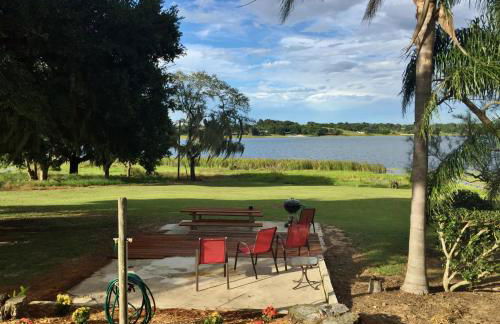 Historic Lakefront Gem about 6 Mi to Bok Tower Gardens - Foto 3