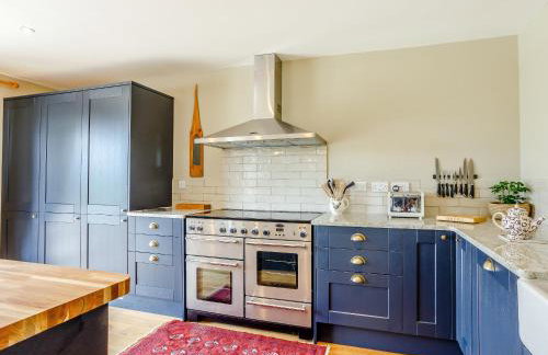 The Stables - Photo 9