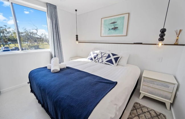 Bay Royal Apartments - Photo 19