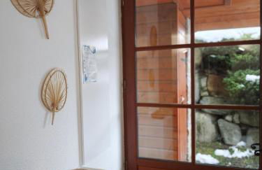 Studio vue montagnes RDC piscine - Foto 17