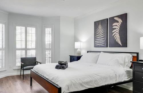 Modern Rustic Oasis Games Cinema UTD Plano Frisco - Photo 21