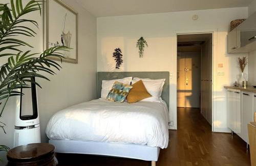 Tour Eiffel - Studio vue imprenable au-dessus des toits, balcon - Foto 51