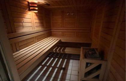Au bout du bois Piscine sauna hammam accessible en saison et le logement accessible toute l annee - Foto 11