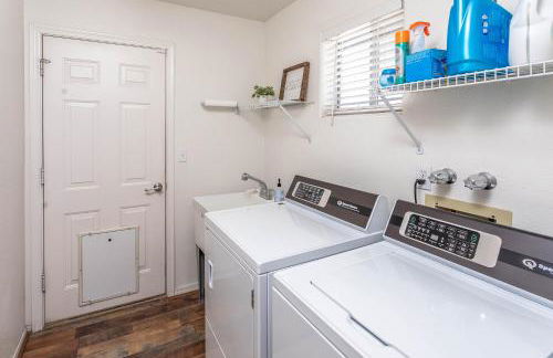 HavaLovely Stay - Pool . Smart TV . Central - Foto 6