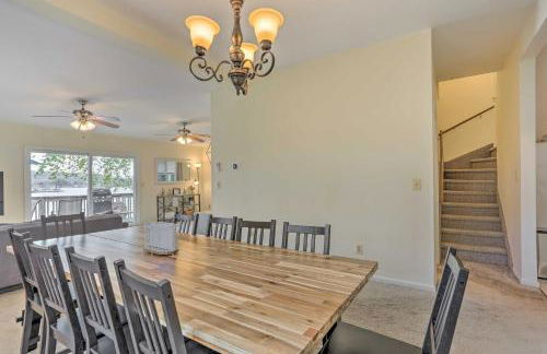 Spacious Lakefront House With a Private Dock - Foto 24