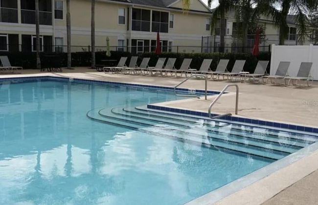 Grand Palm Community, Picnic Benches, Tennis Court and Much More!! - Foto 18