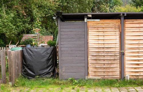Charaktervolle 122qm Altbau-Ferienwohnung mit Stuck, viel Platz für Familien & Gruppen bis zu 8 Personen, Parkplatz inklusive - Photo 68