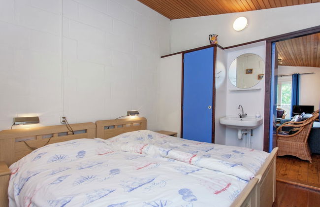 Bungalow in Nes on Ameland With Spacious Terrace - Foto 5