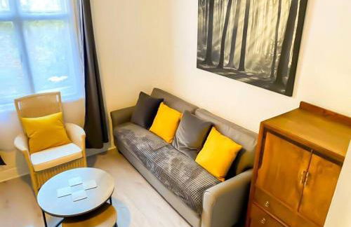 Gravesend 2 Bedroom Spacious Stylish Apartment - Sleeps upto 6 - 2 Min Walk to Station - Foto 2