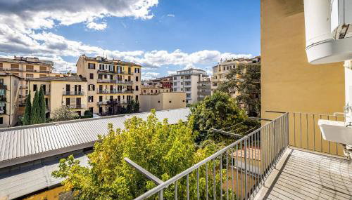 YD Bright 2-Bedroom Retreat with Elevator - Foto 4