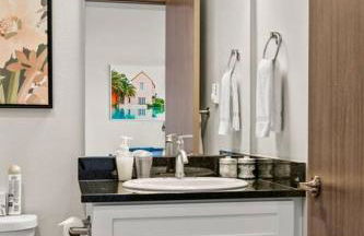 Great New 2 Bed 2 Bath Near Perry District and DT - Foto 9