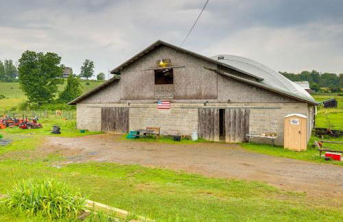 Scenic Deck and Grill Middlebury Center Retreat! - Foto 27