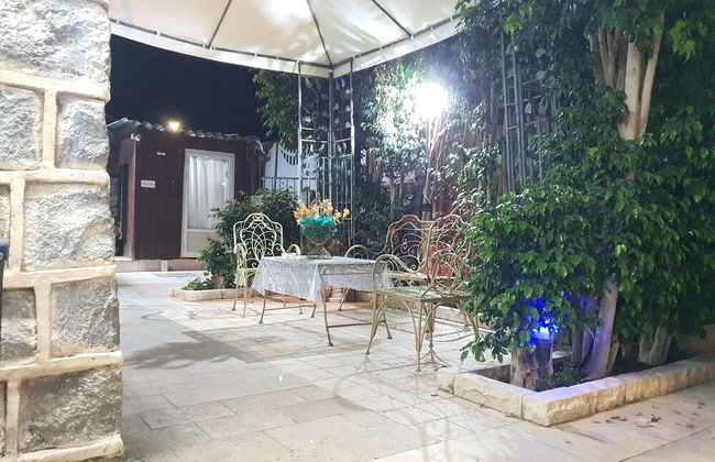 Lake Mansion - Photo 30