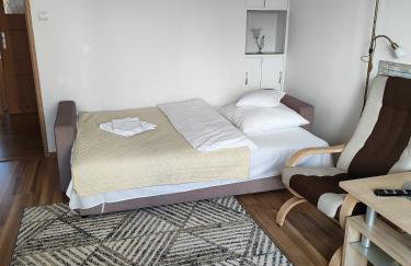 Apartament Praski 5 minut od metra i starego miasta spacerem do zoo i Konesera - Foto 8