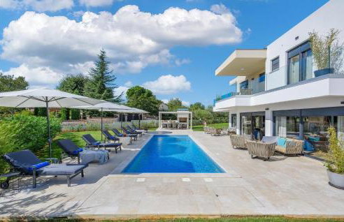 Nice Home In Jehnici With Wifi - Foto 8