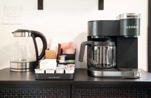 Modern Cottage with hot tub near lake, wineries, Geneva and SPIRE - Foto 17