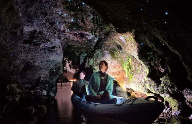 Balade en kayak aux grottes Glow Worm - Photo 2