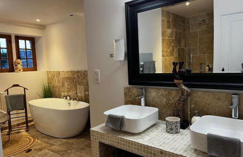 demeure de charme, piscine sauna billard pétanque - Foto 6